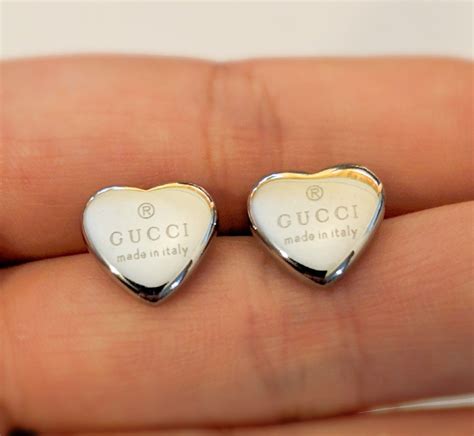 gucci heart earrings studs